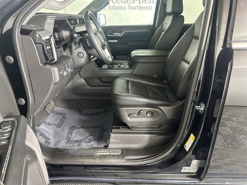 Used 2023 GMC Sierra 1500 Denali w/ Denali Reserve Package image 9