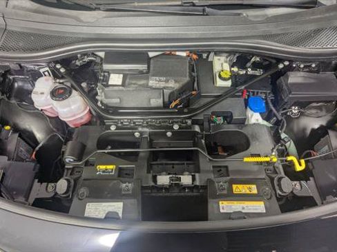 Used 2023 Volkswagen ID.4 Pro S RWD image 34