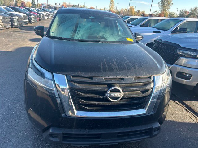 Used 2022 Nissan Pathfinder SV AWD/4WD image 6