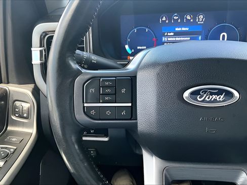 Used 2024 Ford F250 Lariat w/ Chrome Package AWD/4WD image 10