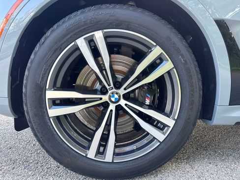 New 2026 BMW X7 xDrive40i w/ M Sport Package AWD/4WD image 8