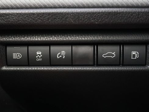 Used 2026 Toyota Camry SE w/ Convenience Package FWD image 24