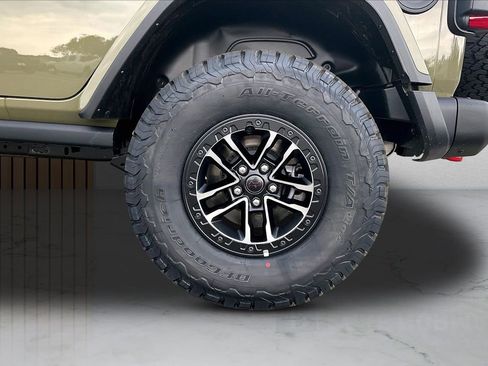 New 2026 Jeep Wrangler Unlimited Rubicon AWD/4WD image 33