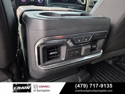 Used 2019 GMC Sierra 1500 SLT w/ SLT Premium Plus Package AWD/4WD image 25