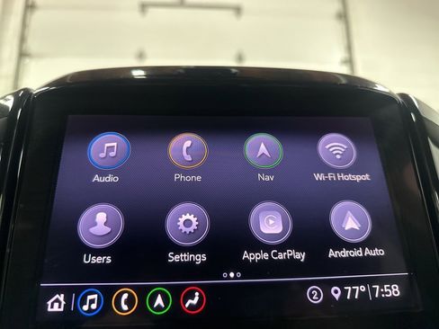 Used 2021 Chevrolet Traverse RS image 26