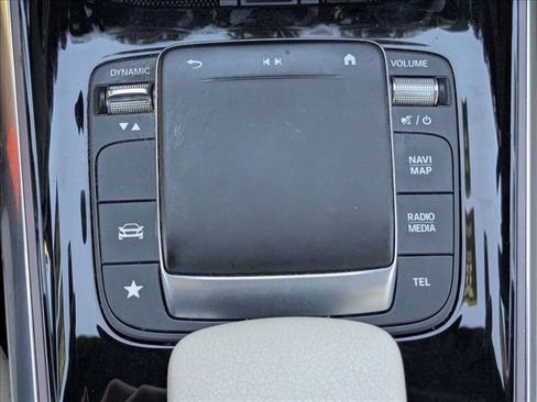 Used 2021 Mercedes-Benz GLA 250 4MATIC image 17