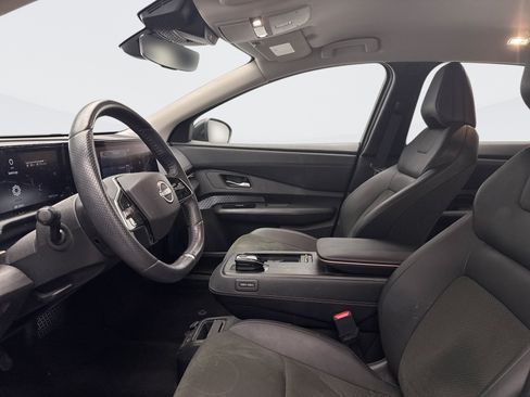 Used 2024 Nissan Ariya AWD image 9