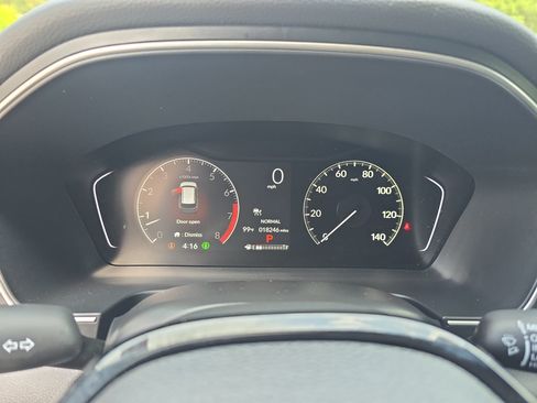 Used 2025 Honda Pilot Sport image 20
