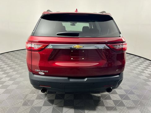 Used 2021 Chevrolet Traverse LT FWD image 4