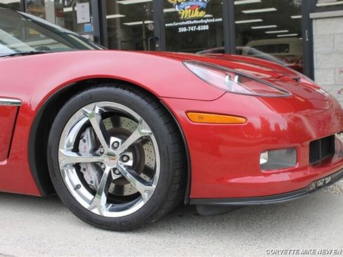 Used 2012 Chevrolet Corvette Grand Sport w/ 3LT Preferred Equipment Group RWD image 34