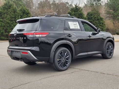 New 2026 Nissan Pathfinder SL AWD/4WD image 5