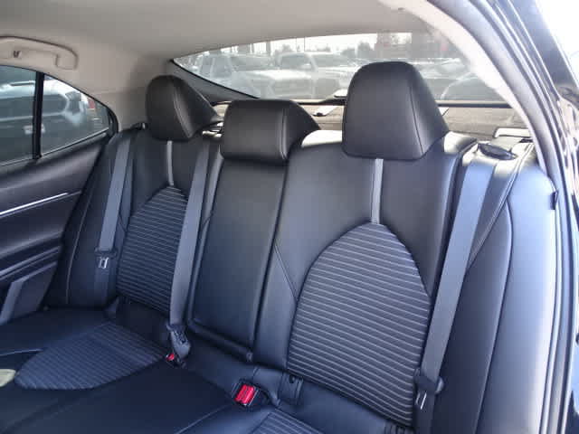 Certified 2022 Toyota Camry SE FWD image 19