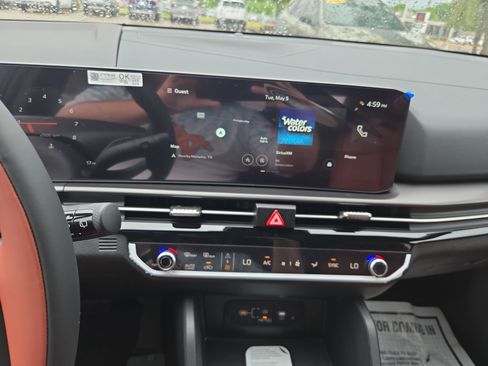 New 2026 Kia Sportage SX FWD image 10