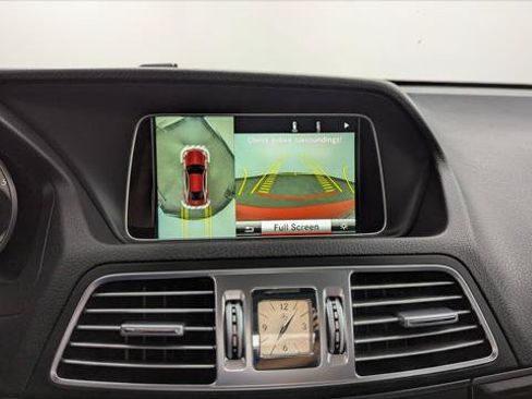 Used 2015 Mercedes-Benz E 550 Coupe w/ Premium 1 Package image 23