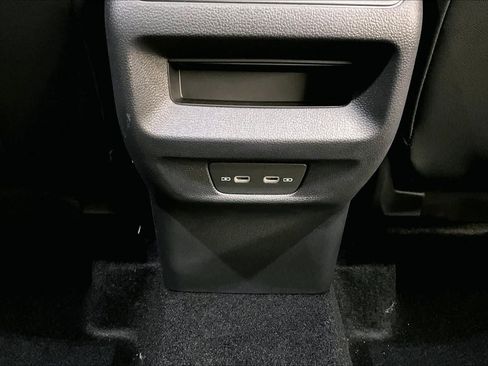 New 2026 Volkswagen Tiguan SE image 22