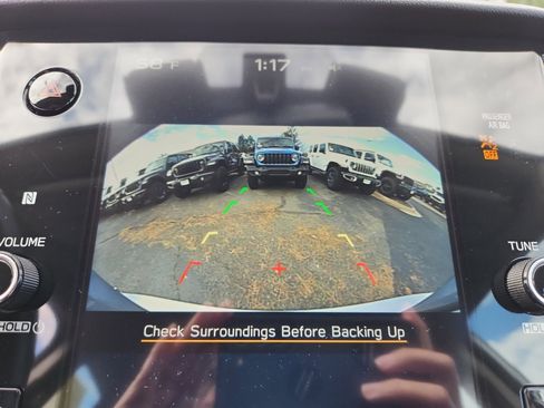 Used 2024 Subaru Legacy Premium image 29