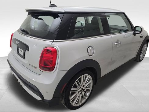 Used 2023 MINI Cooper S image 9