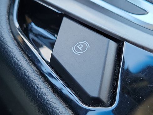 Used 2018 Ford Edge SEL w/ Equipment Group 201A image 30