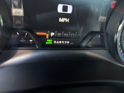 Used 2019 RAM 1500 Limited image 26