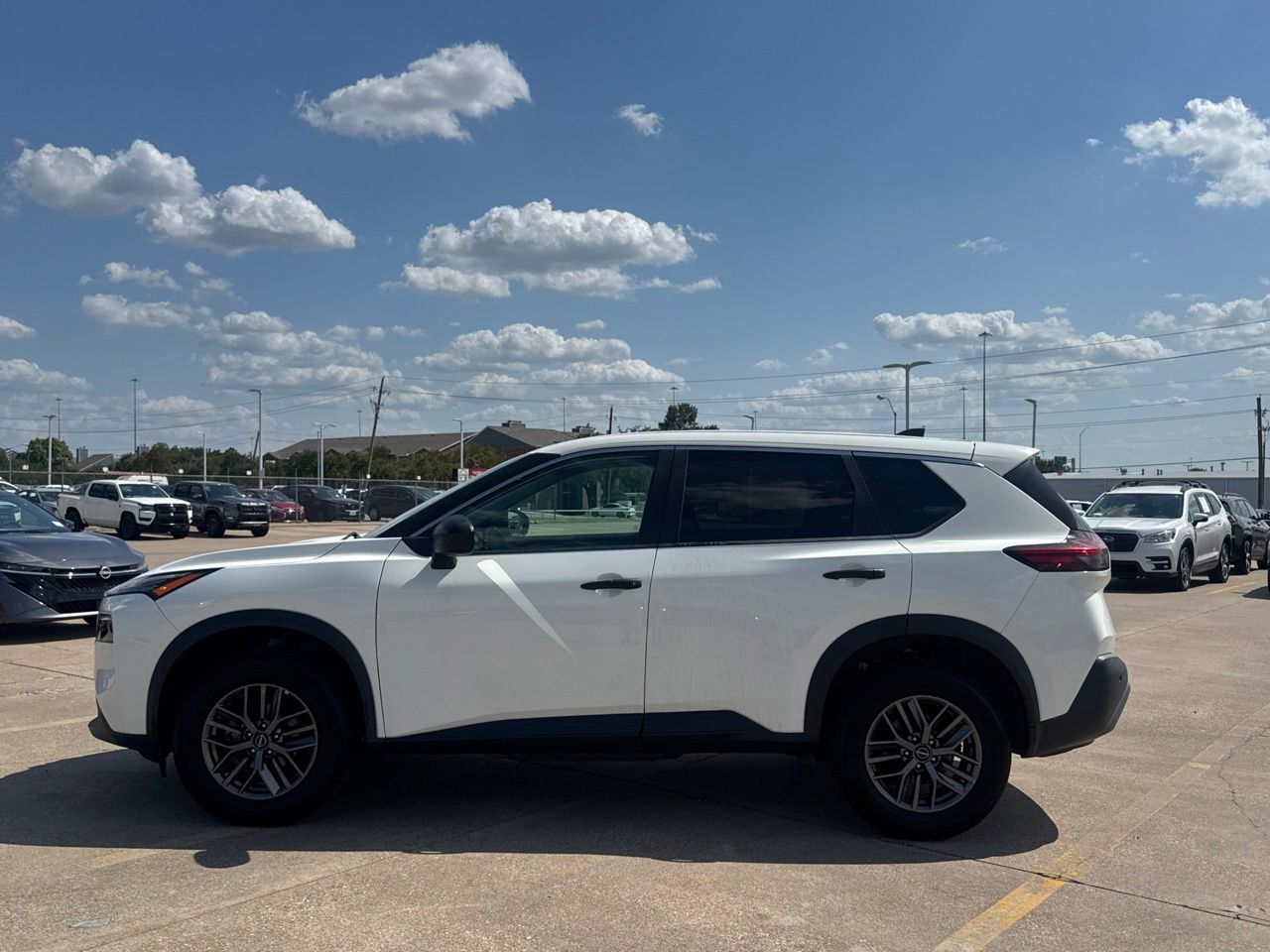 Certified 2023 Nissan Rogue S AWD/4WD image 14