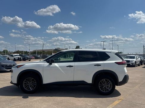 Certified 2023 Nissan Rogue S AWD/4WD image 14