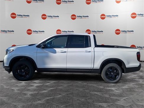 New 2026 Honda Ridgeline Black Edition image 8