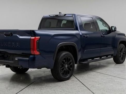 Used 2024 Toyota Tundra Limited AWD/4WD image 5