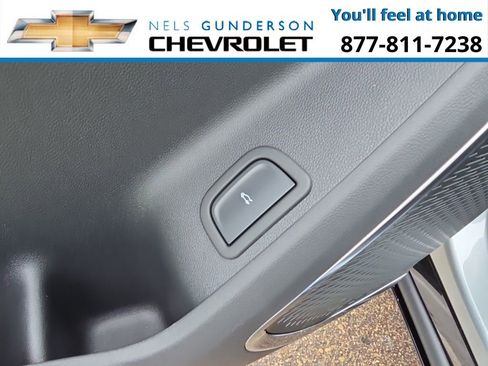 New 2026 Chevrolet Traverse High Country w/ LPO, Floor Liner Package AWD/4WD image 23