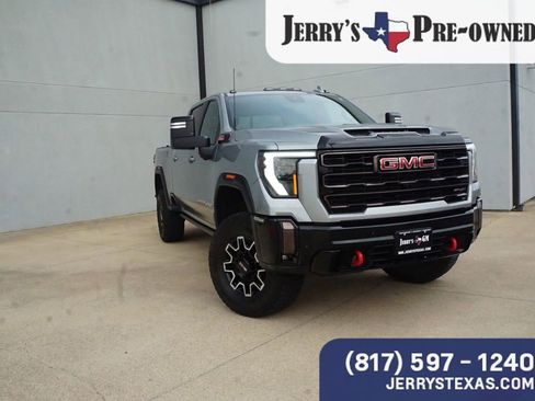 Used 2024 GMC Sierra 2500 AT4X image 6