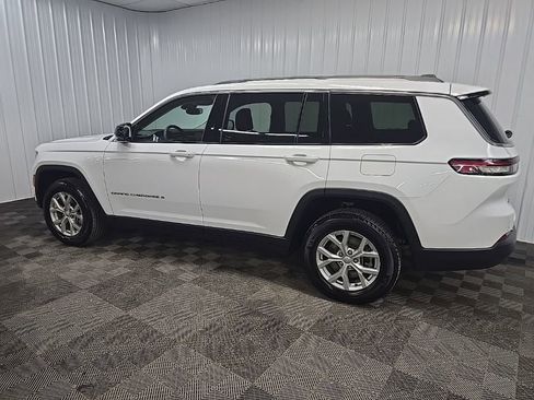Used 2023 Jeep Grand Cherokee L Limited AWD/4WD image 4