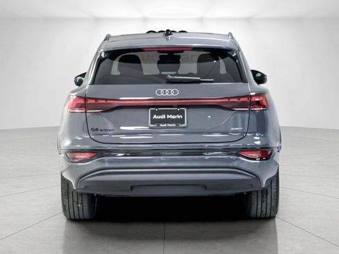 New 2027 Audi Q6 e-tron Premium image 4