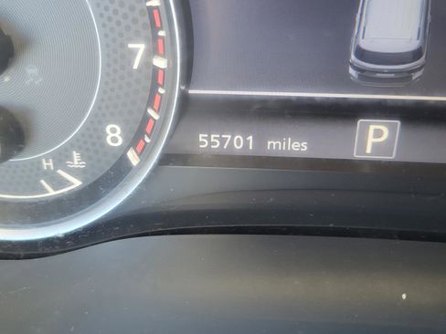 Certified 2022 Nissan Armada Platinum w/ Captain's Chairs Package image 22