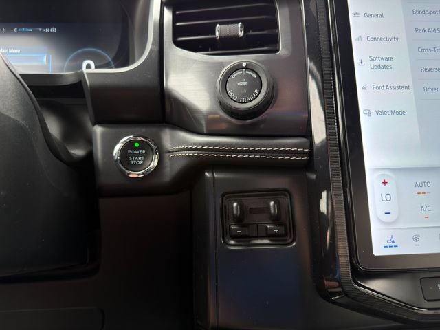 Used 2022 Ford F150 Lightning Platinum AWD/4WD image 45