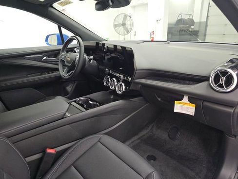 New 2025 Chevrolet Blazer EV LT w/ Super Cruise Package image 31