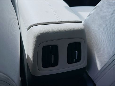 New 2026 Hyundai Tucson SEL FWD image 17