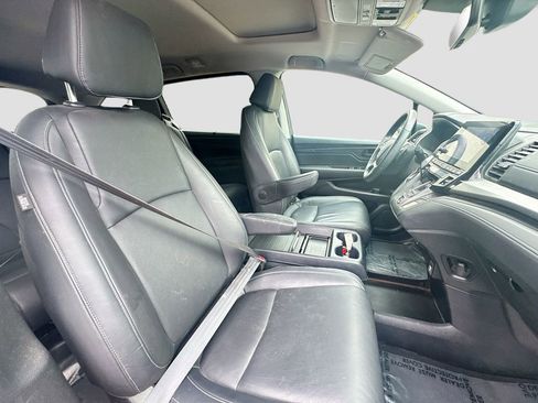 Used 2024 Honda Odyssey EX-L image 29