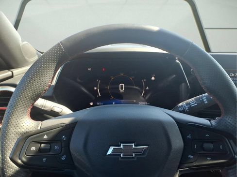 Certified 2024 Chevrolet Trax RS w/ Driver Confidence Package FWD image 18