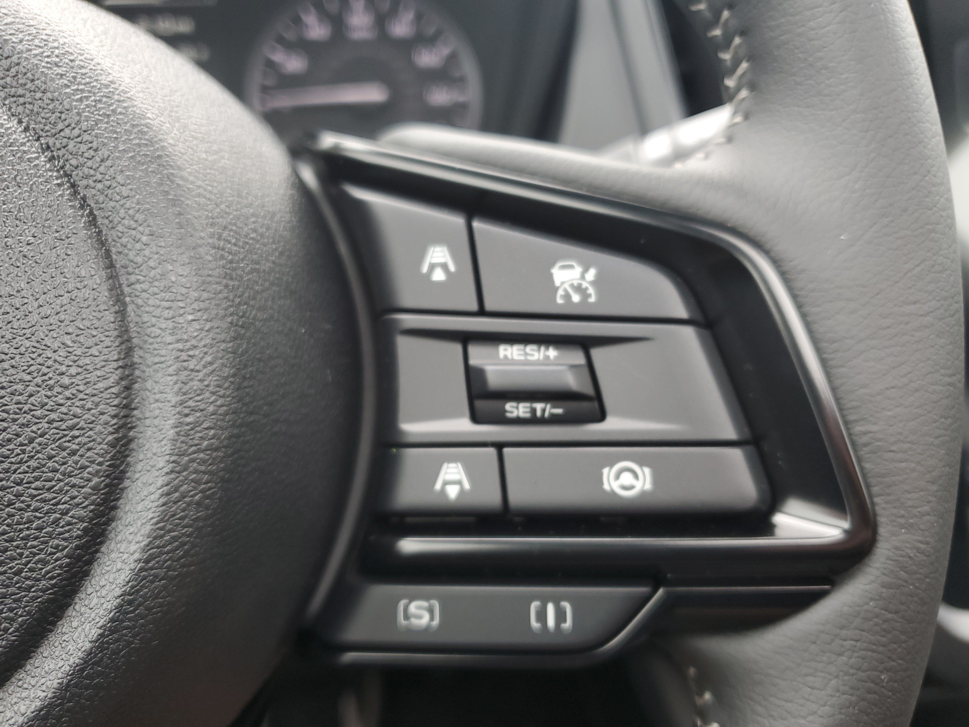 Used 2026 Subaru Forester Premium AWD/4WD image 17