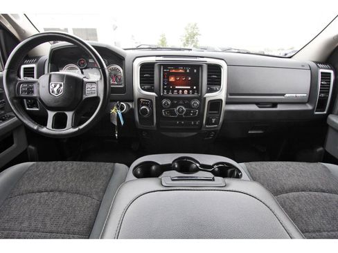 Used 2016 RAM 1500 Lone Star image 12