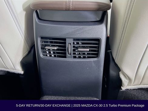 Used 2025 MAZDA CX-30 2.5 Turbo w/ Premium Package image 31