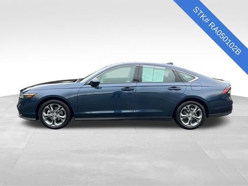 Used 2024 Honda Accord EX image 4