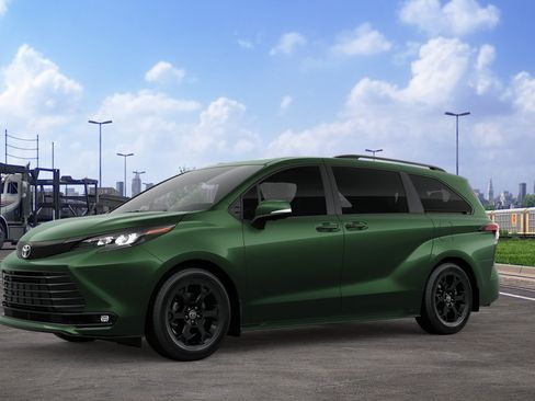 New 2026 Toyota Sienna XLE Woodland Edition AWD/4WD image 2
