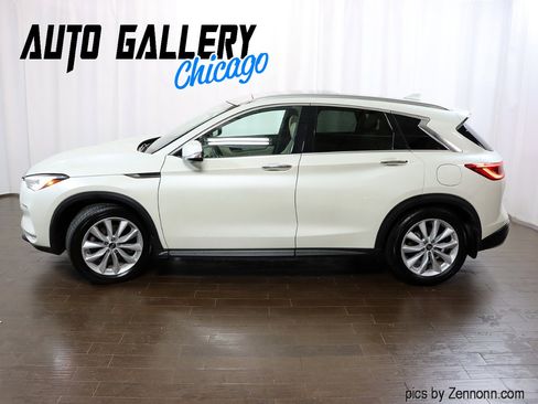 Used 2019 INFINITI QX50 Essential w/ Premium Heat Package image 10