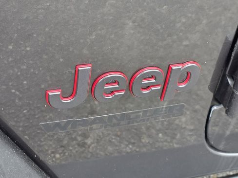 Used 2018 Jeep Wrangler Unlimited Rubicon image 42