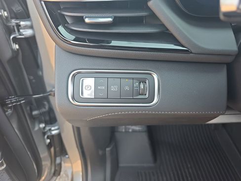 New 2026 Buick Enclave Avenir w/ Super Cruise Package FWD image 27