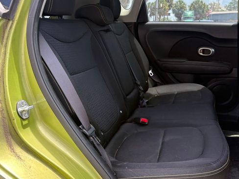 Used 2016 Kia Soul + FWD image 14