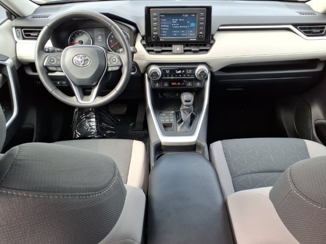 Certified 2021 Toyota RAV4 XLE w/ Convenience Package AWD/4WD image 12
