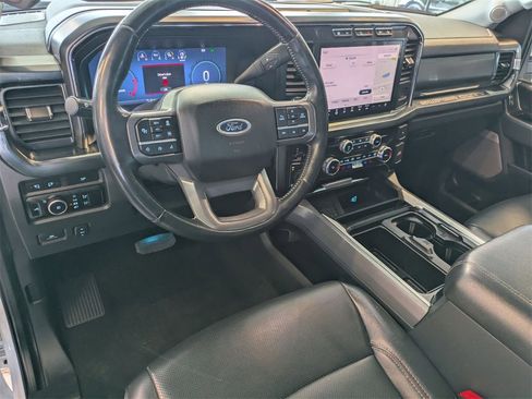 Used 2024 Ford F250 Lariat w/ Lariat Ultimate Package image 10
