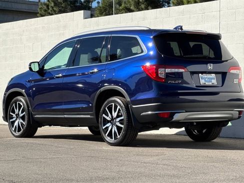 Certified 2020 Honda Pilot Touring image 3
