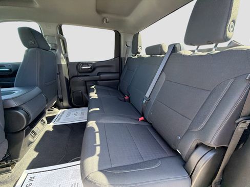 Used 2024 Chevrolet Silverado 1500 Custom image 21